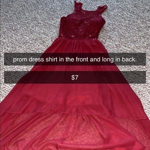 so so pretty!! i wore it to my christmas party dance. it is flattering on!